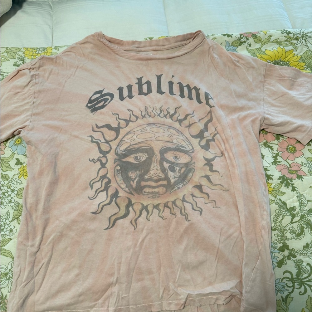 American Eagle Outfitters Pink Sublime Graphic Tee
